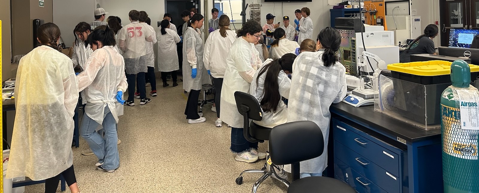 Texas high schoolers learn how to make climate-friendly concrete inspired by coral reefs